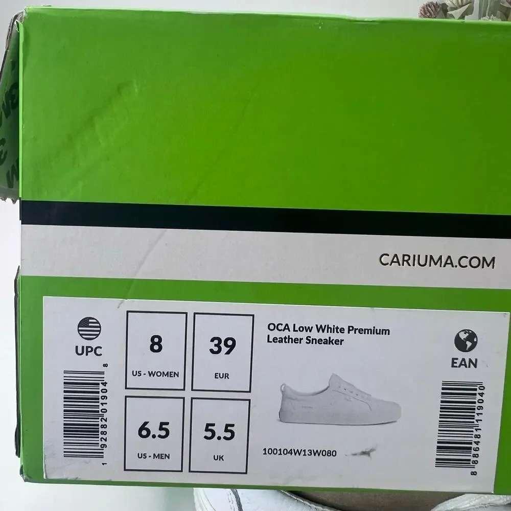 Cariuma OCA Low Casual Leather Sneaker White Women's 8M NWB - Picture 10 of 10